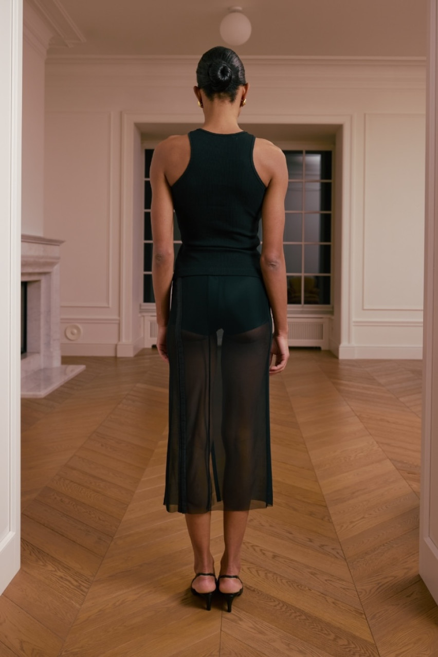 Чорний топ Bazhane WWT-T1129-2-52 BÁZHANE