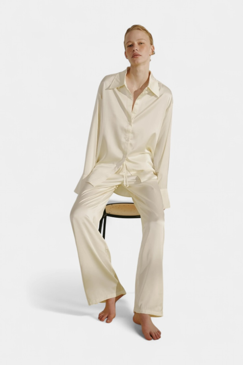 Молочна сатинова блуза CICI COCO