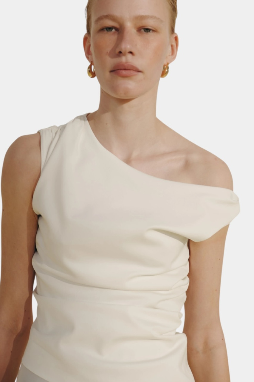 Молочний топ з драпіруванням CICI COCO