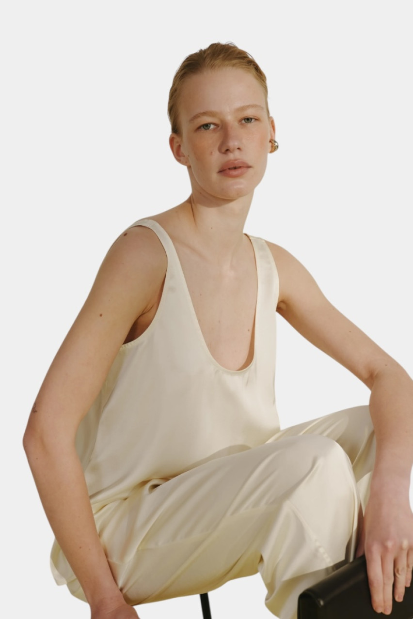 Молочная сатиновая майка CICI COCO