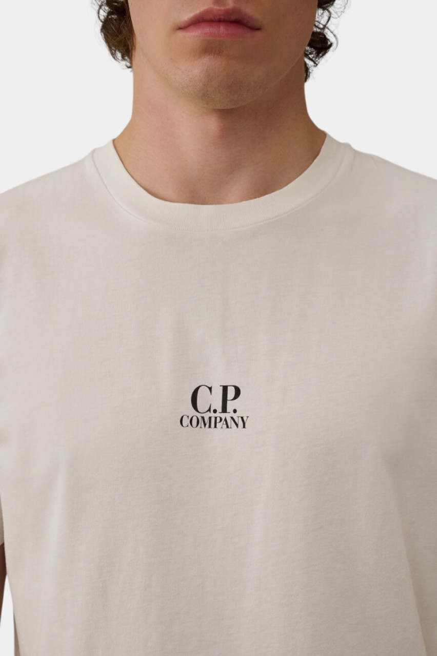 Молочная футболка с логотипом на груди 18CMTS317A005431G 103 C.P. Company