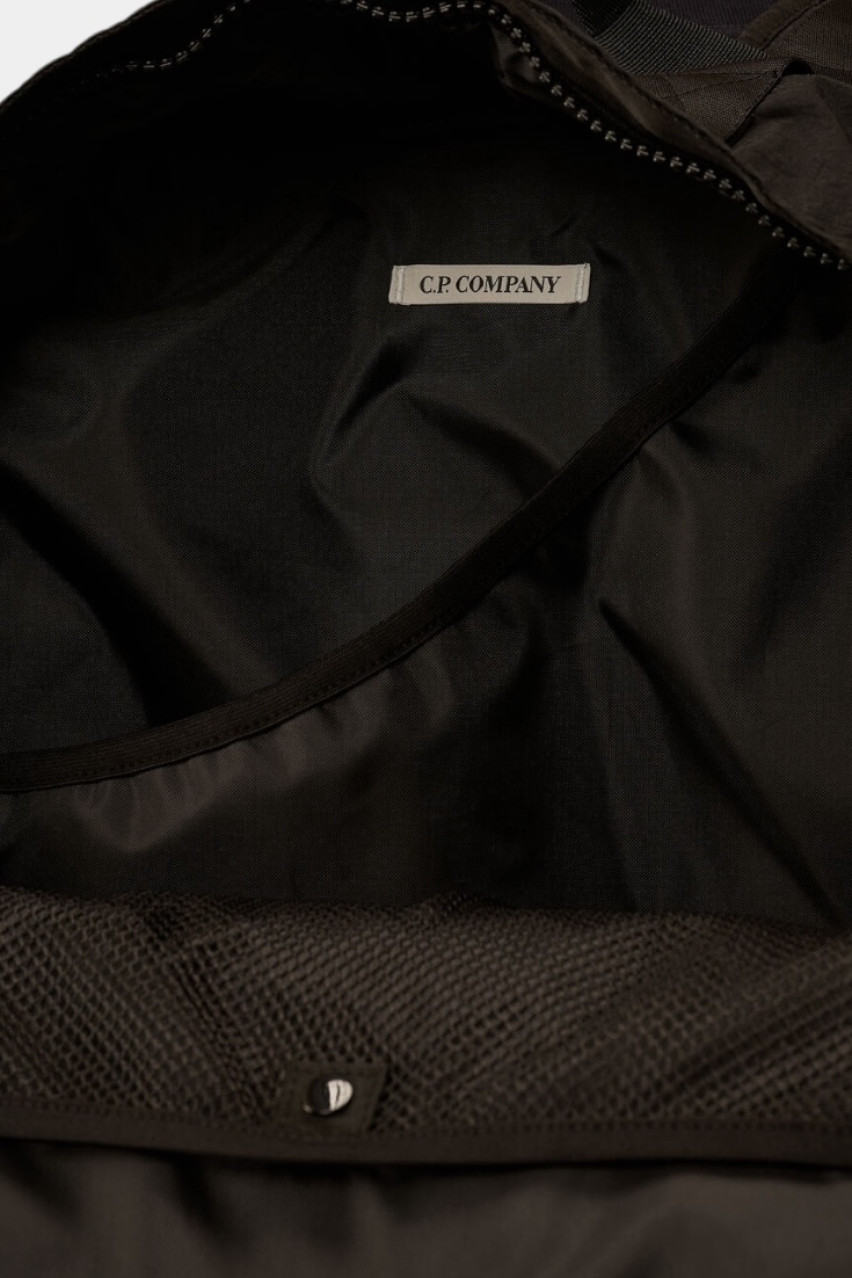 Черная тревел-сумка 18CMAC174A110188G 999 C.P. Company