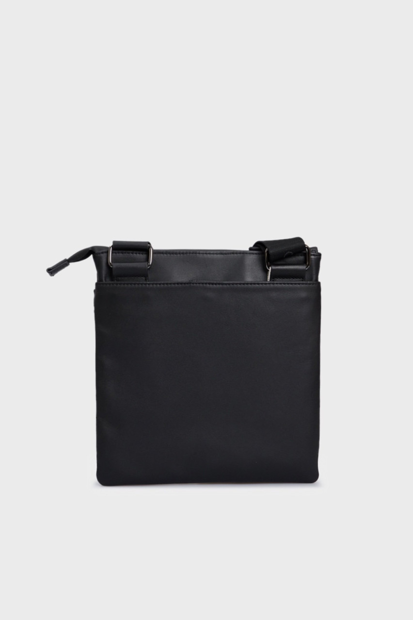 Чорна сумка Cerruti