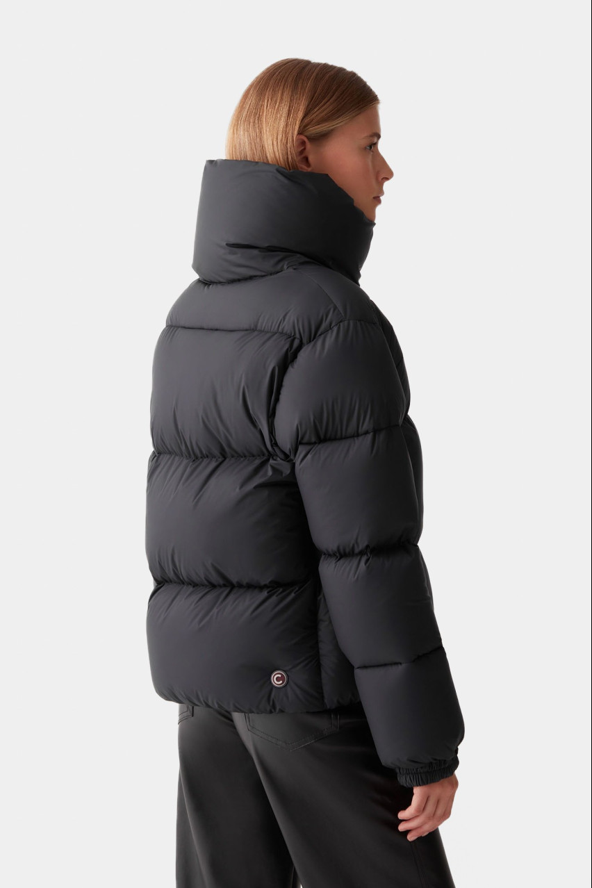 Чёрный пуховик 2237 