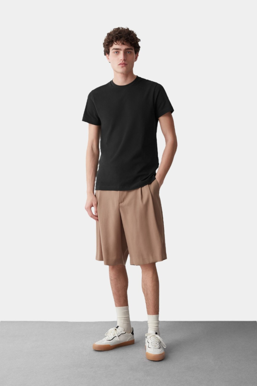 Чорна футболка 7510