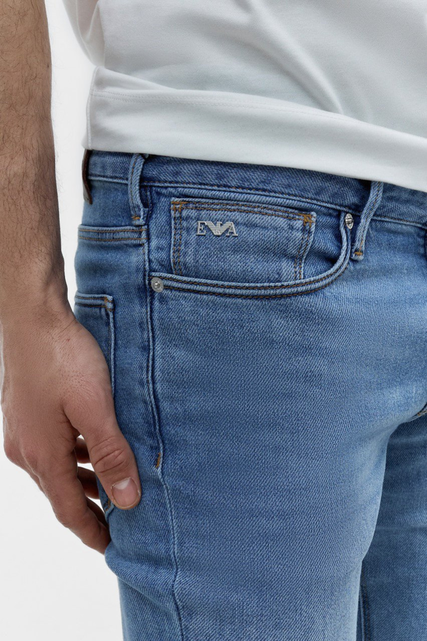 Блакитні джинси Emporio Armani