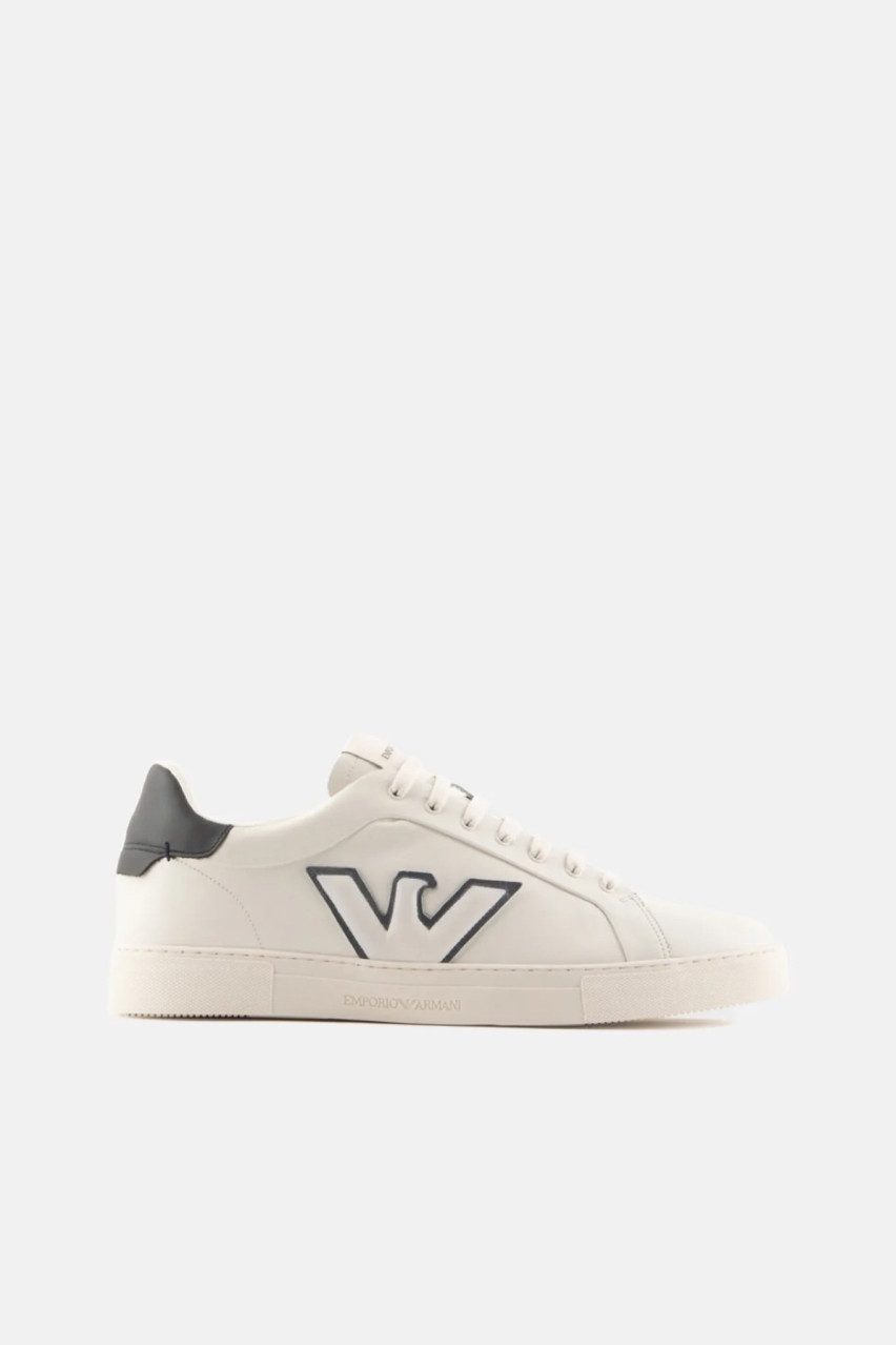 Молочные кеды Armani Exchange