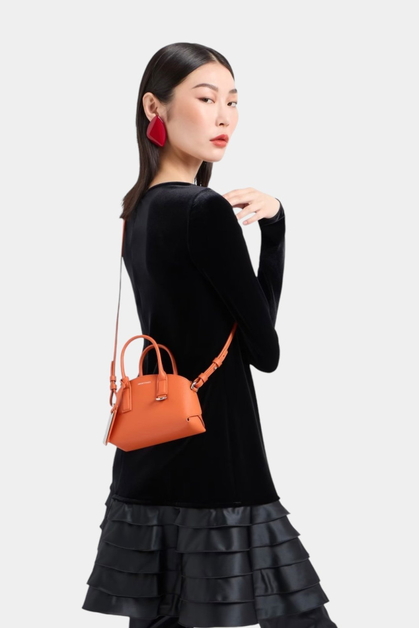 Помаранчева сумка Icon маленького розміру із регенерованої шкіри EW000365 AF11933 U3041 Emporio Armani