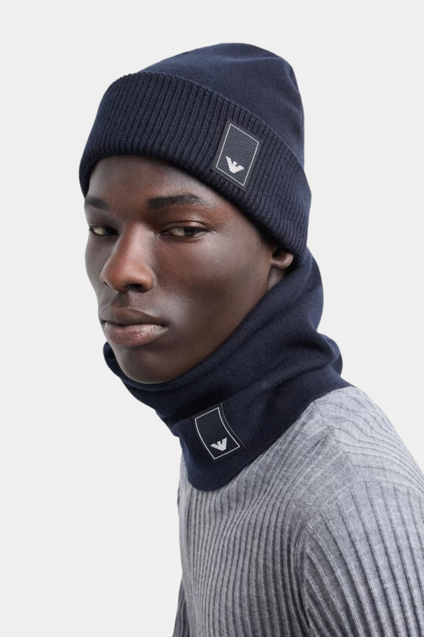 Темно-синяя шерстяная шапка Travel Essentials EM000431 AF10401 UB118 Emporio Armani