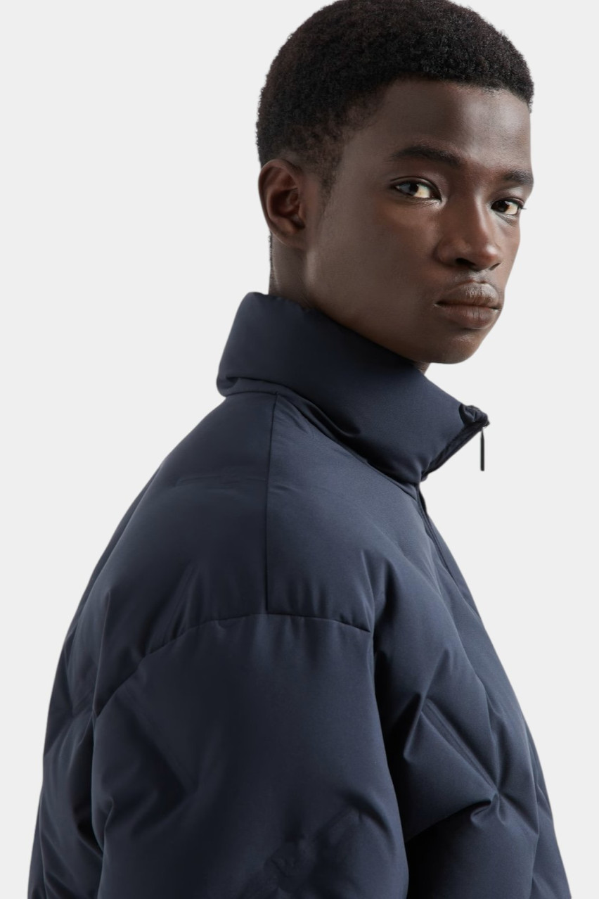 Темно-синій пуховик з ефектом Matelassé 6D1BD6 1NUEZ 0920 Emporio Armani