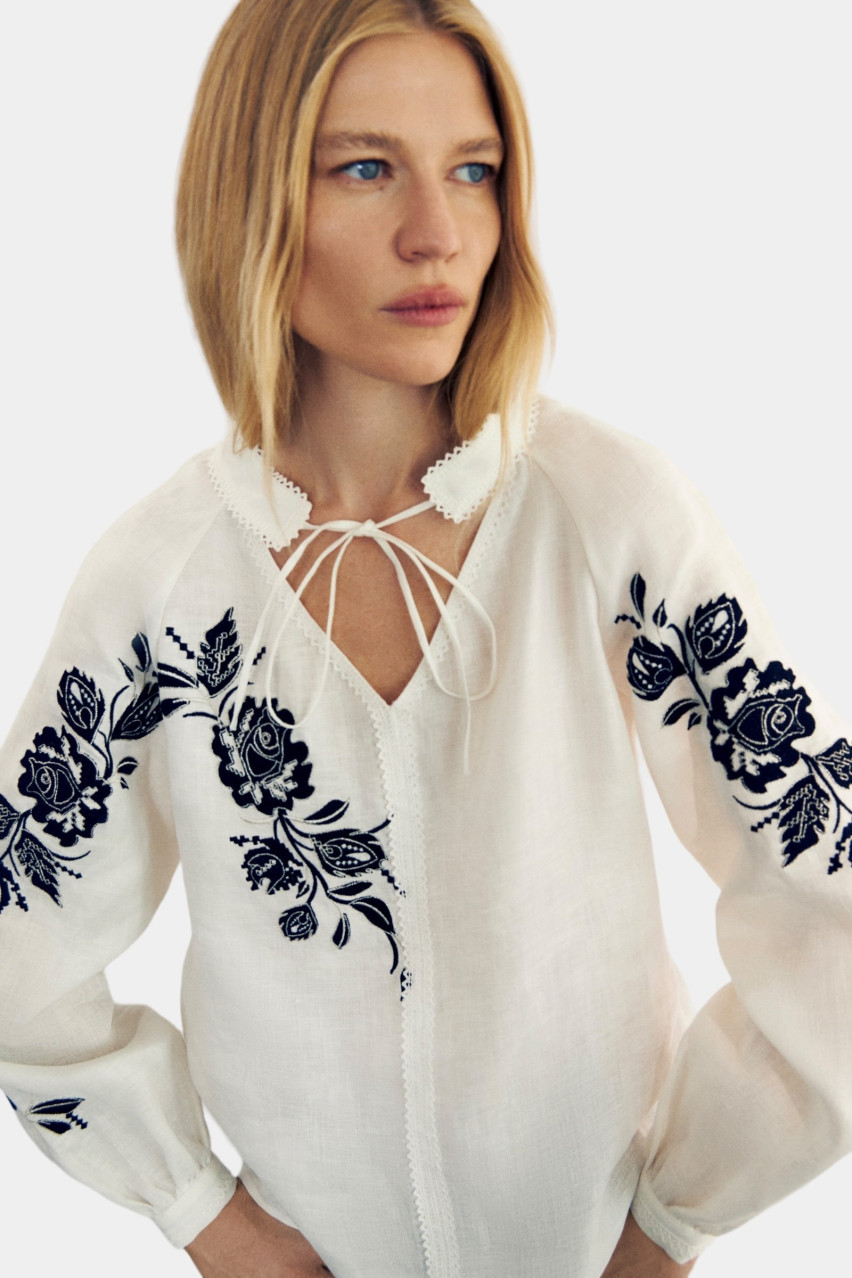 Біла вишита сорочка «Рожа» GAPTUVALNYA
