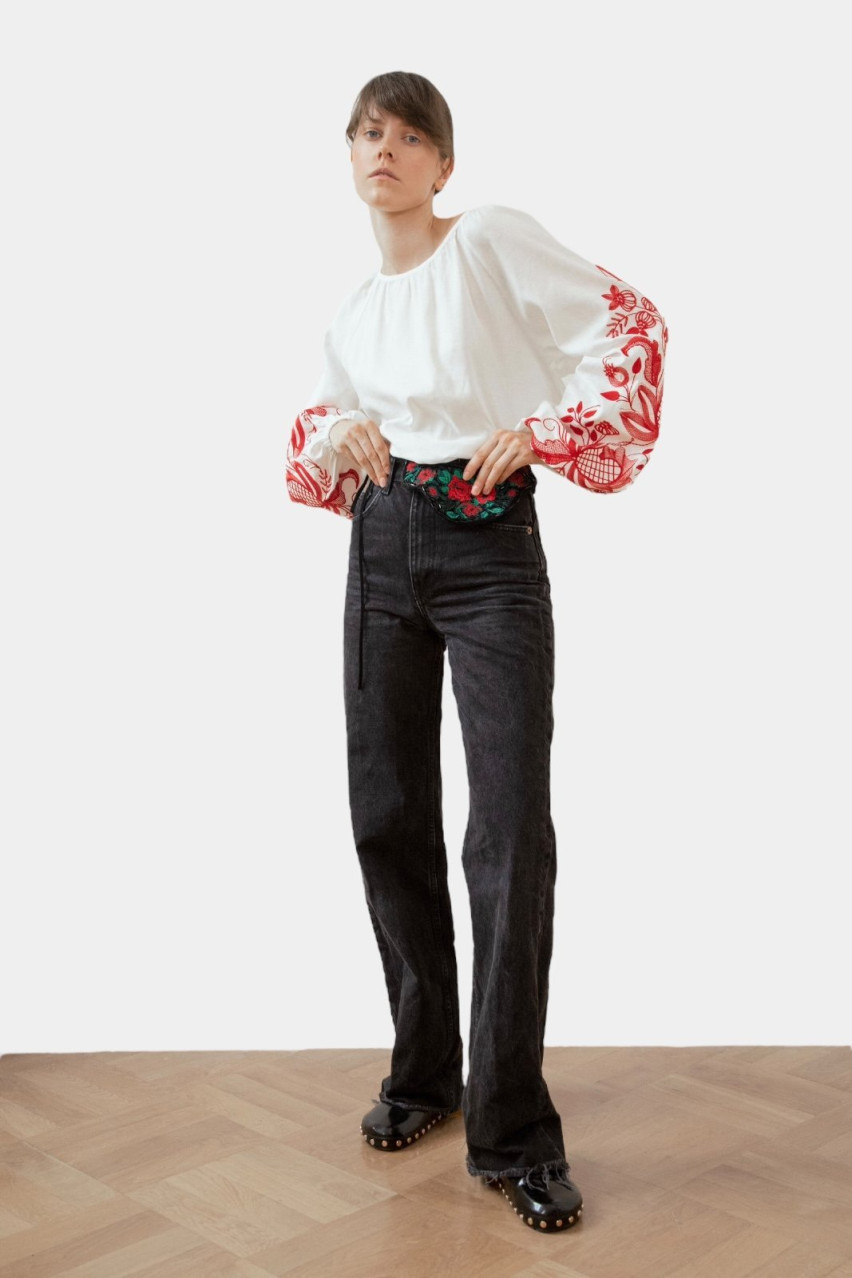 Белая вышиванка по мотивам традиционной рубашки «Гранатова Лоза» GAPTUVALNYA