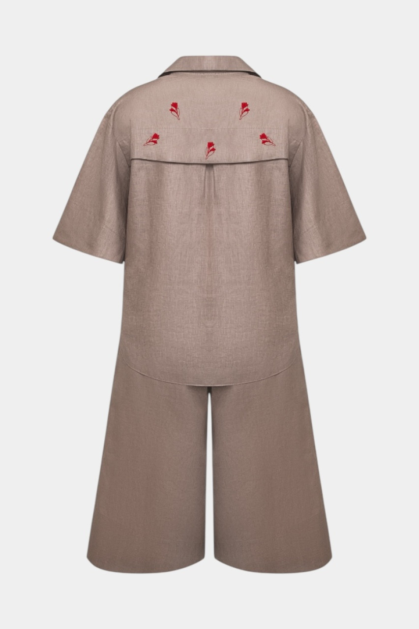 Бежевий костюм «Коромисло» з червоною вишивкою GPTV_AA_1351 GAPTUVALNYA