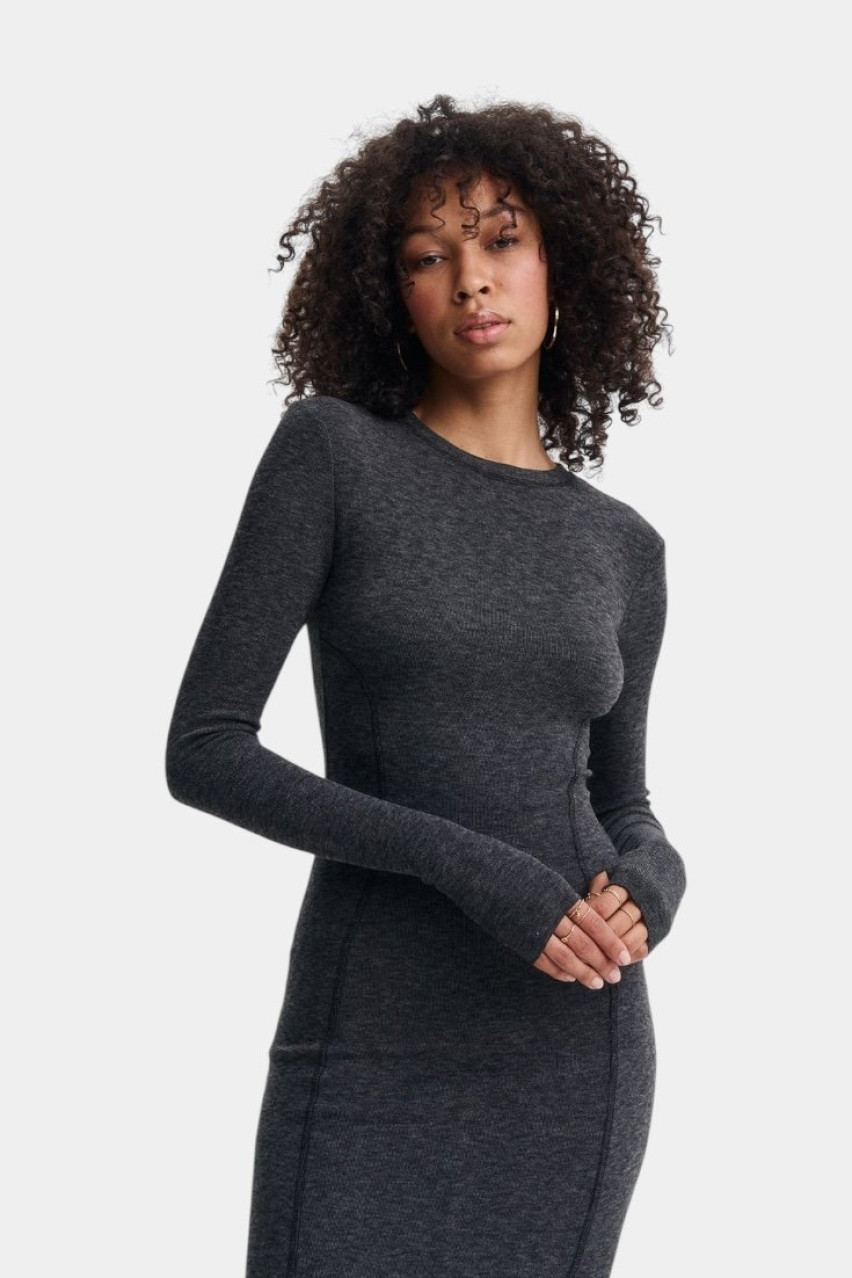 Темно-сіра кашемірова сукня з круглим вирізом SS25DRcr.n_cash.long_Grey GNZ