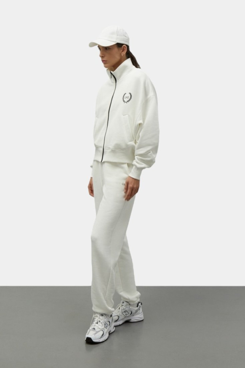 Молочний світшот 80' Short on zipper GNZ