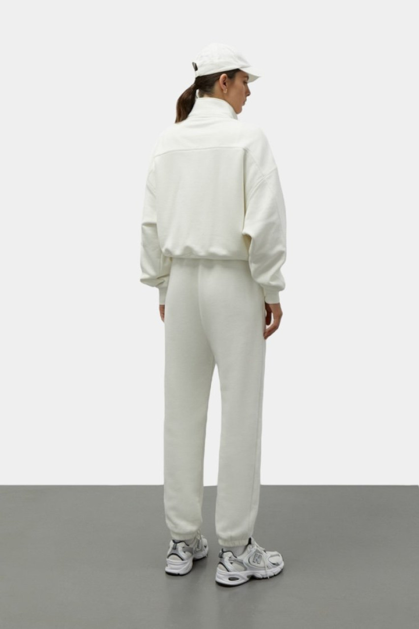 Молочний світшот 80' Short on zipper GNZ