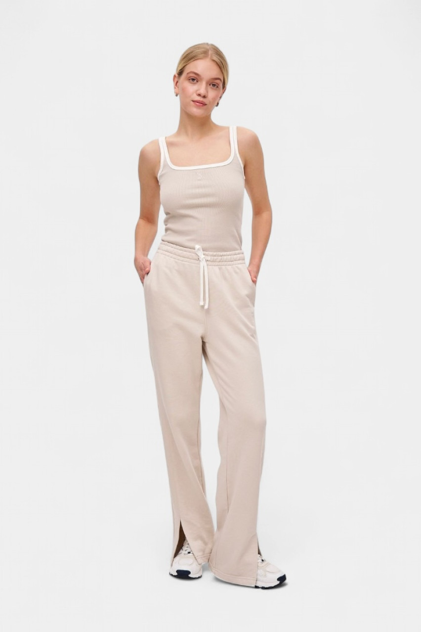 Бежева майка Coco з контрастним кантом GNZ