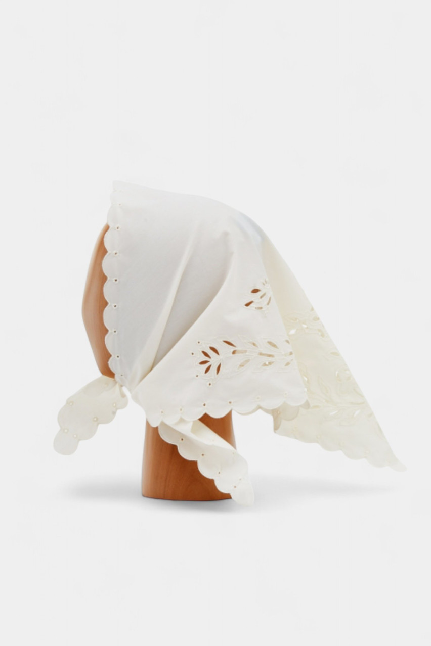 Біла бавовняна хустка-витинанка HS-001-VY GUNIA Project