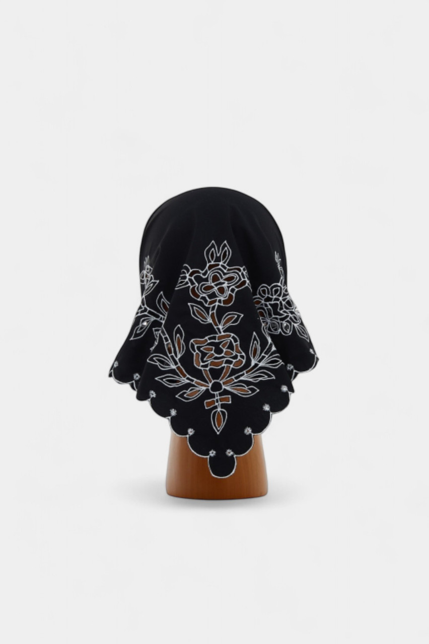 Чорна бавовняна хустка-витинанка HS-104-VY GUNIA Project