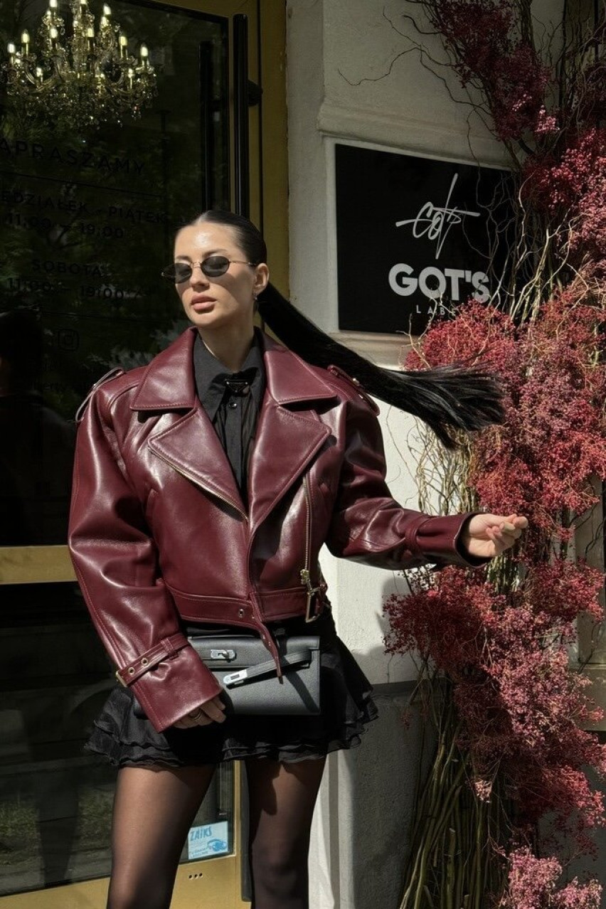 Бордова вкорочена куртка з пряжками на рукавах GOT'S LABEL