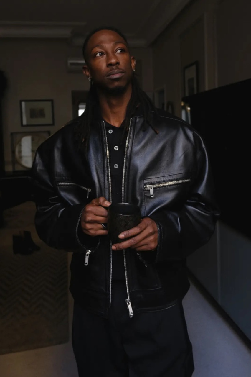 Чорний бомбер прямого крою GOT'S LABEL