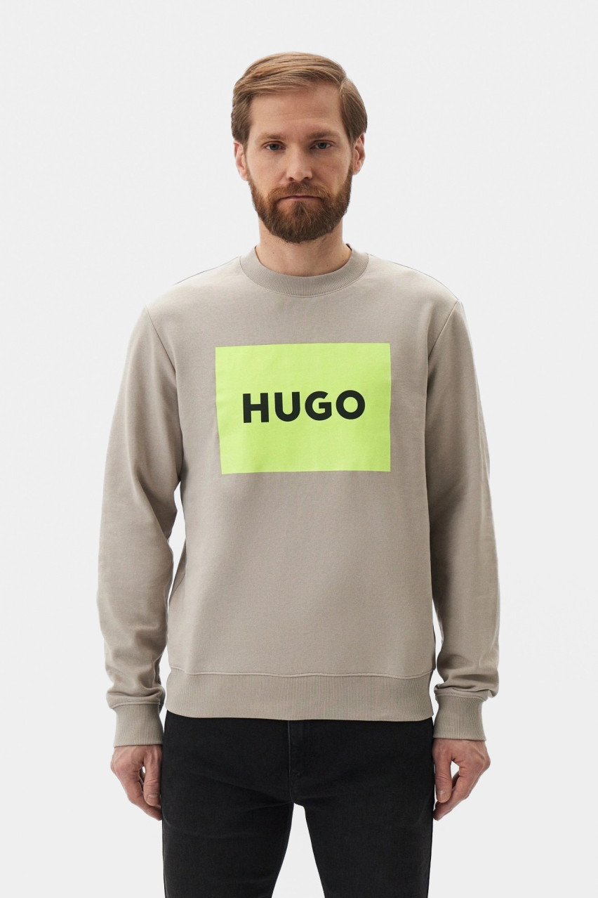 Бежевый свитшот HUGO