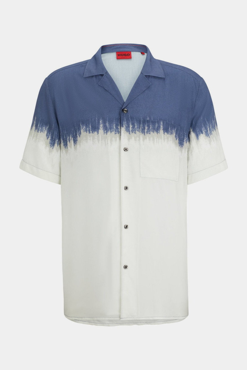 Бело-синяя рубашка HUGO