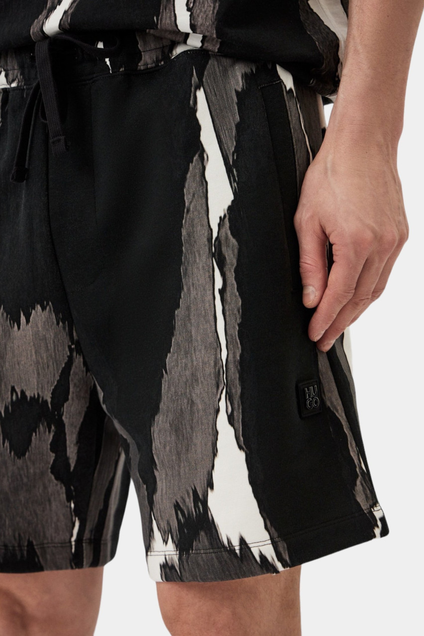 Чорно-сірі шорти HUGO