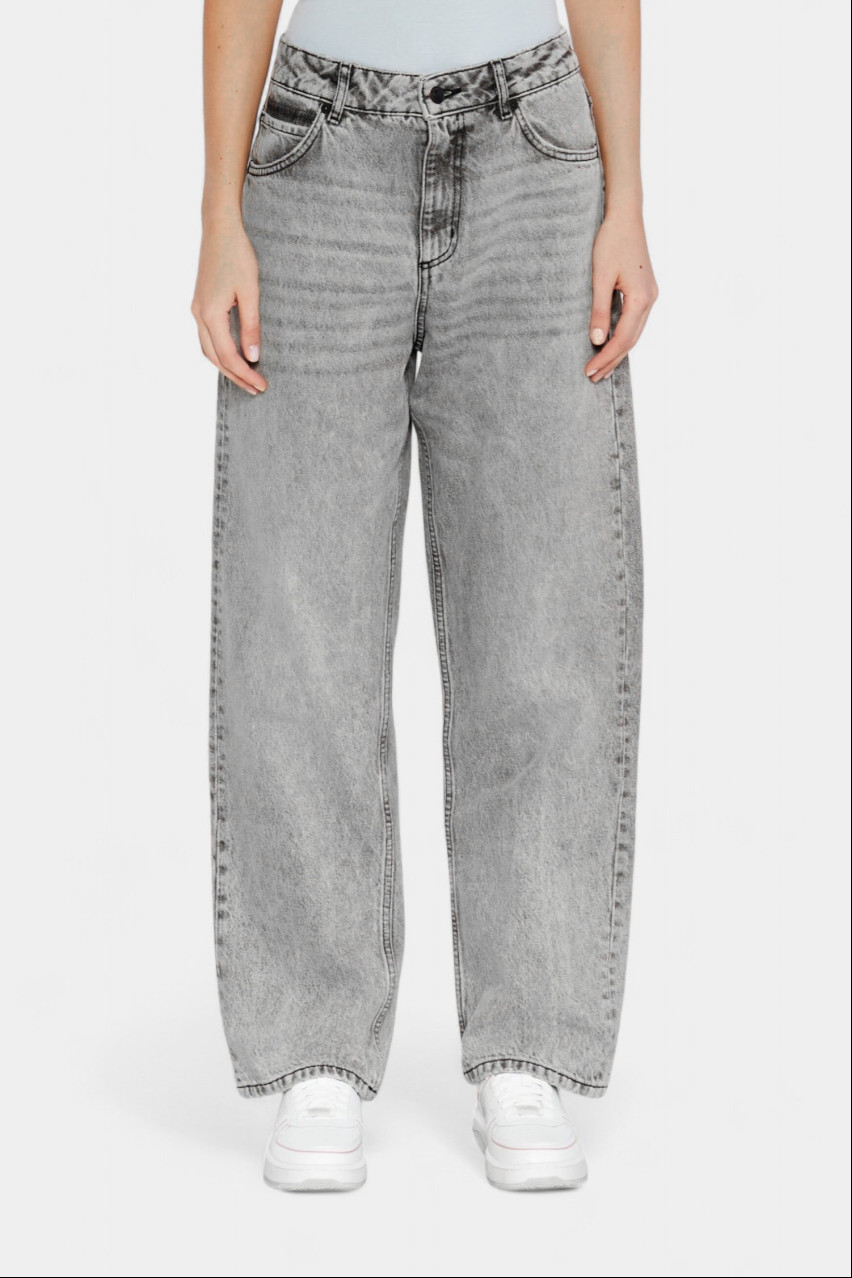 Серые джинсы Gisanna 50519904 039 HUGO