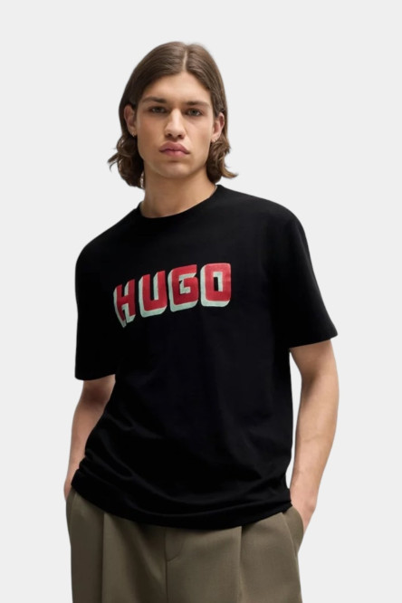 Чёрная футболка Daqerio