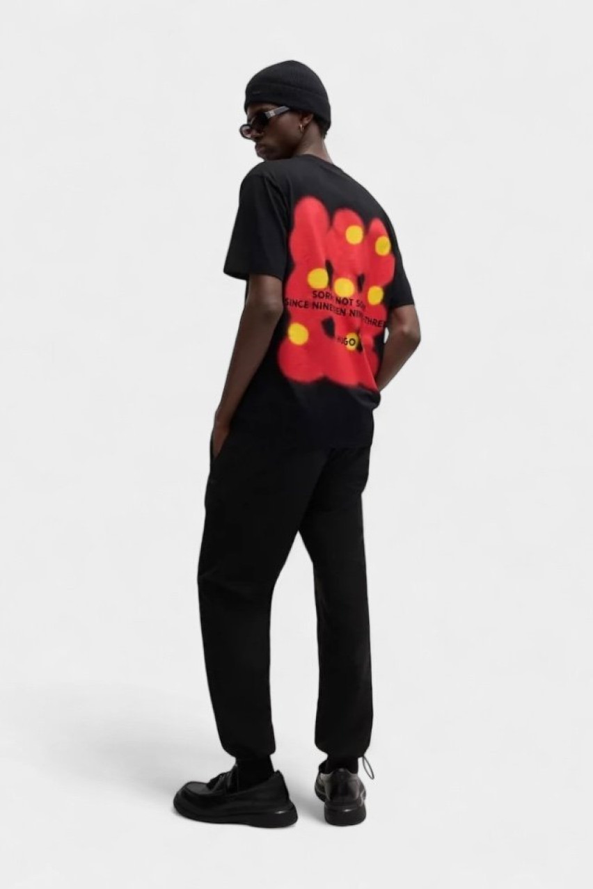 Чёрная футболка Dilippers 50519004 001 HUGO