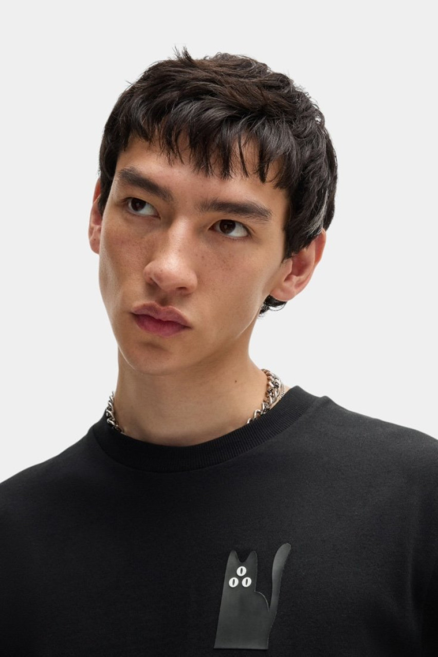 Черная хлопковая футболка Dicatiko с графикой, вдохновленной жанром Horror 50532325 001 HUGO