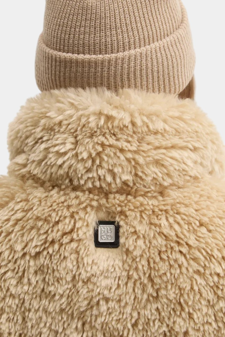 Бежева жилетка Femila-2 з імітацією хутра 50522395 293 HUGO