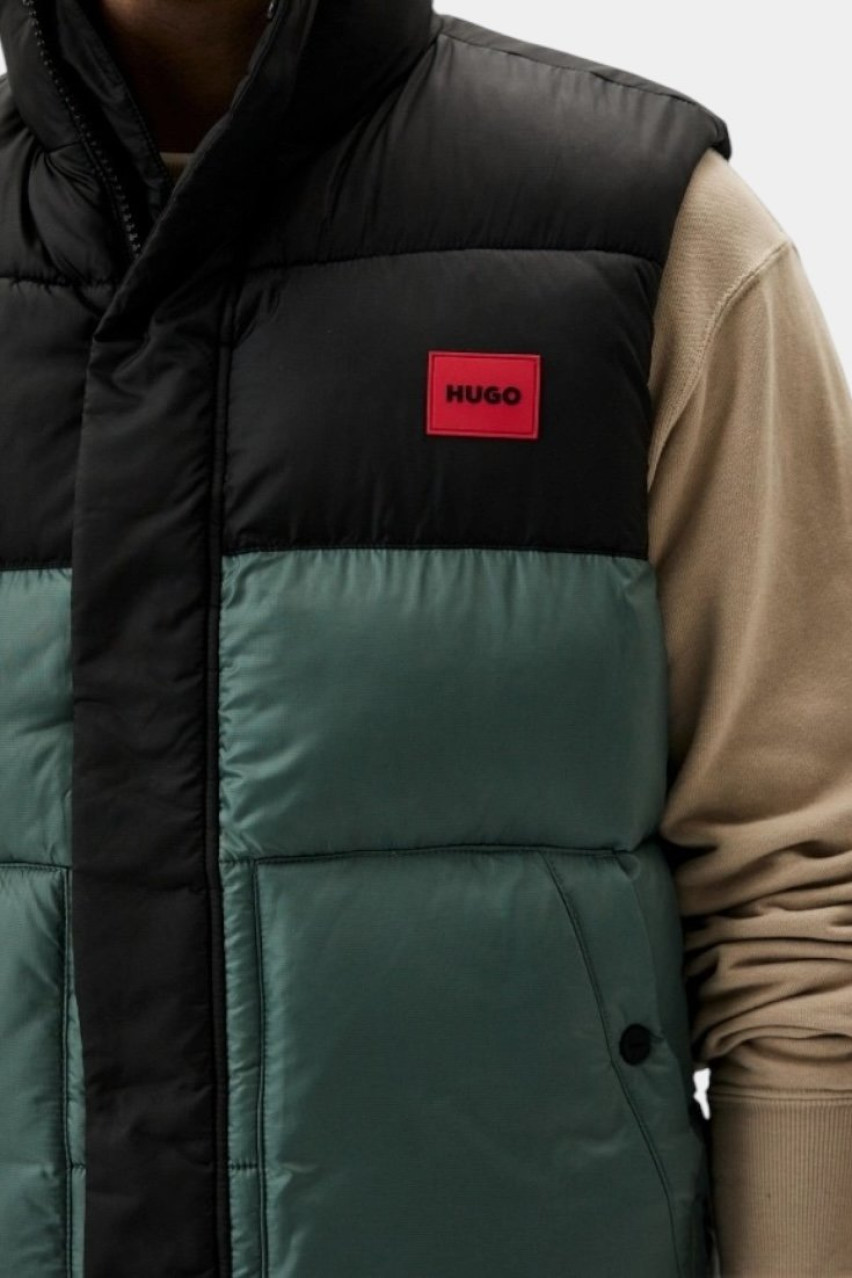 Черно-зеленая жилетка Baltino2411 с водоотталкивающим покрытием 50505895 343 HUGO