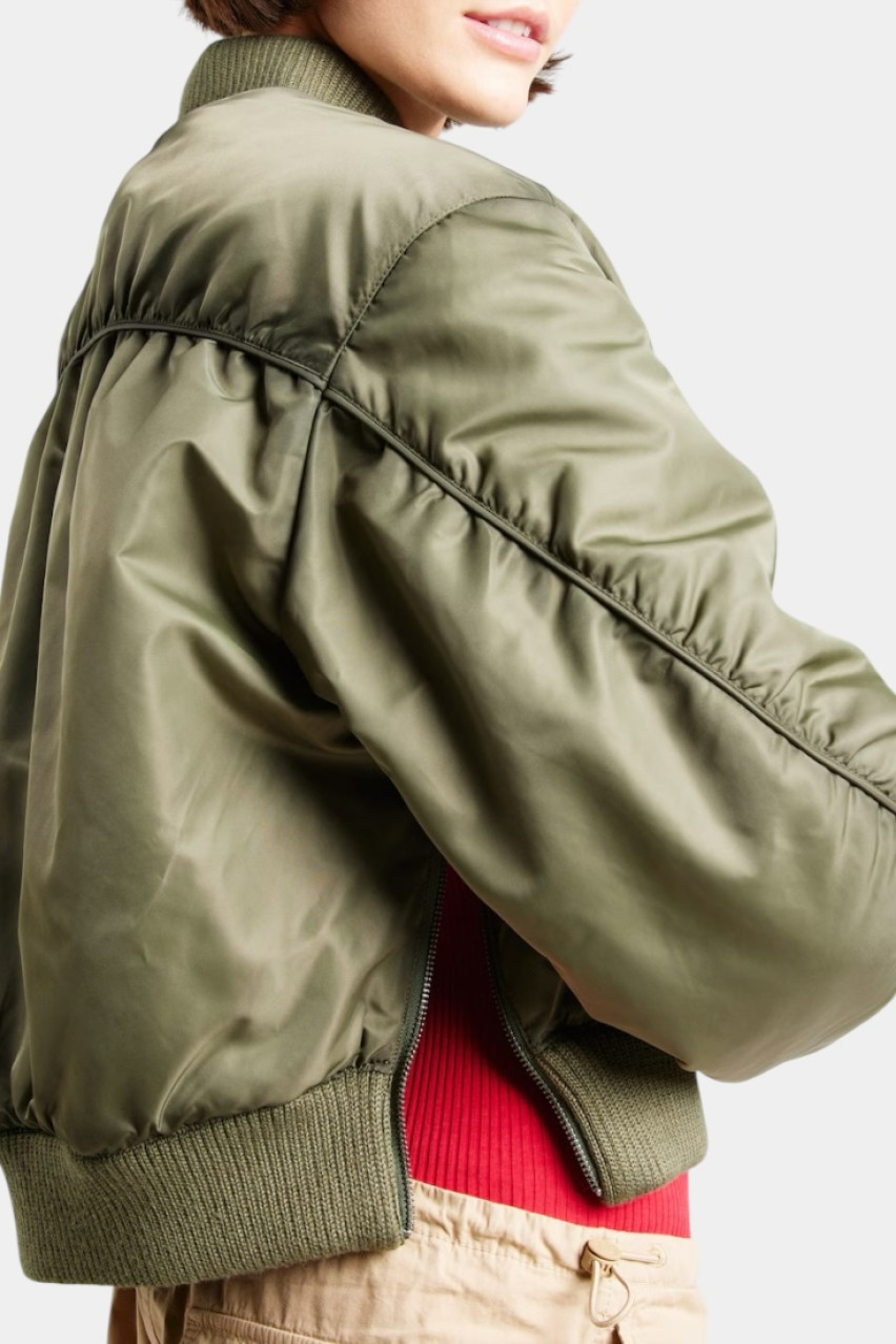 Оливковый укороченный бомбер Ferida-1 50529001 315 HUGO