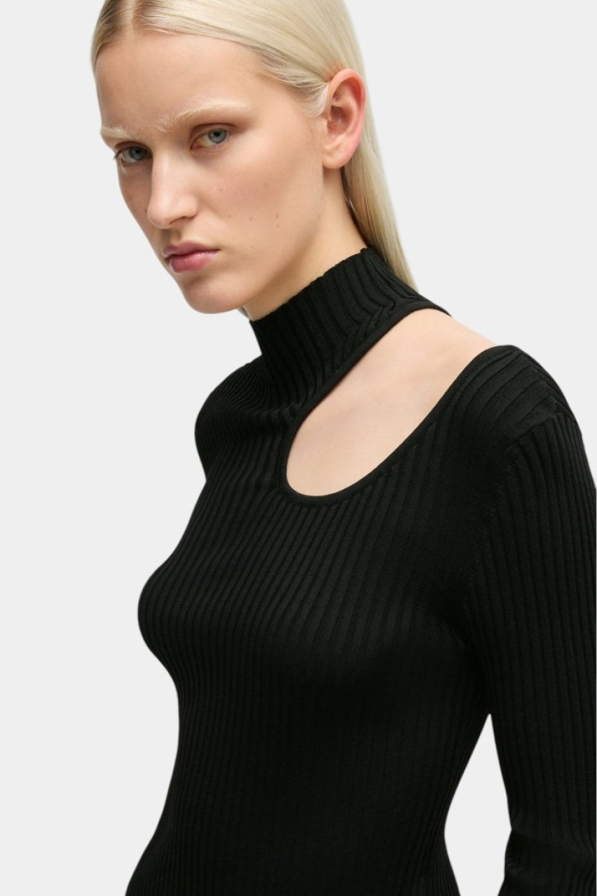 Черный вязаный джемпер Sedenno с акцентным вырезом 50522554 001 HUGO