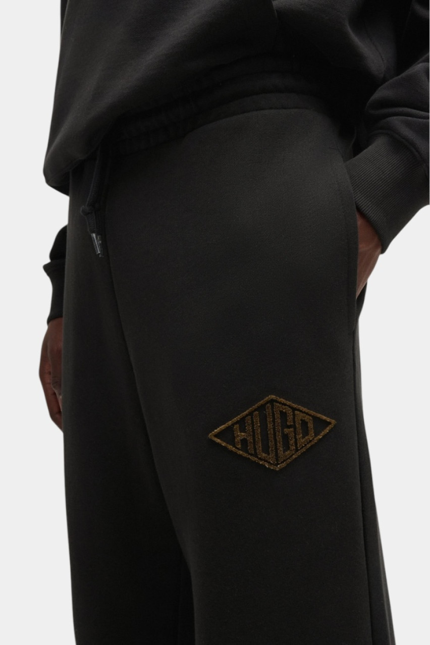 Черные спортивные штаны Dacusi с вышитым логотипом 50534952 001 HUGO