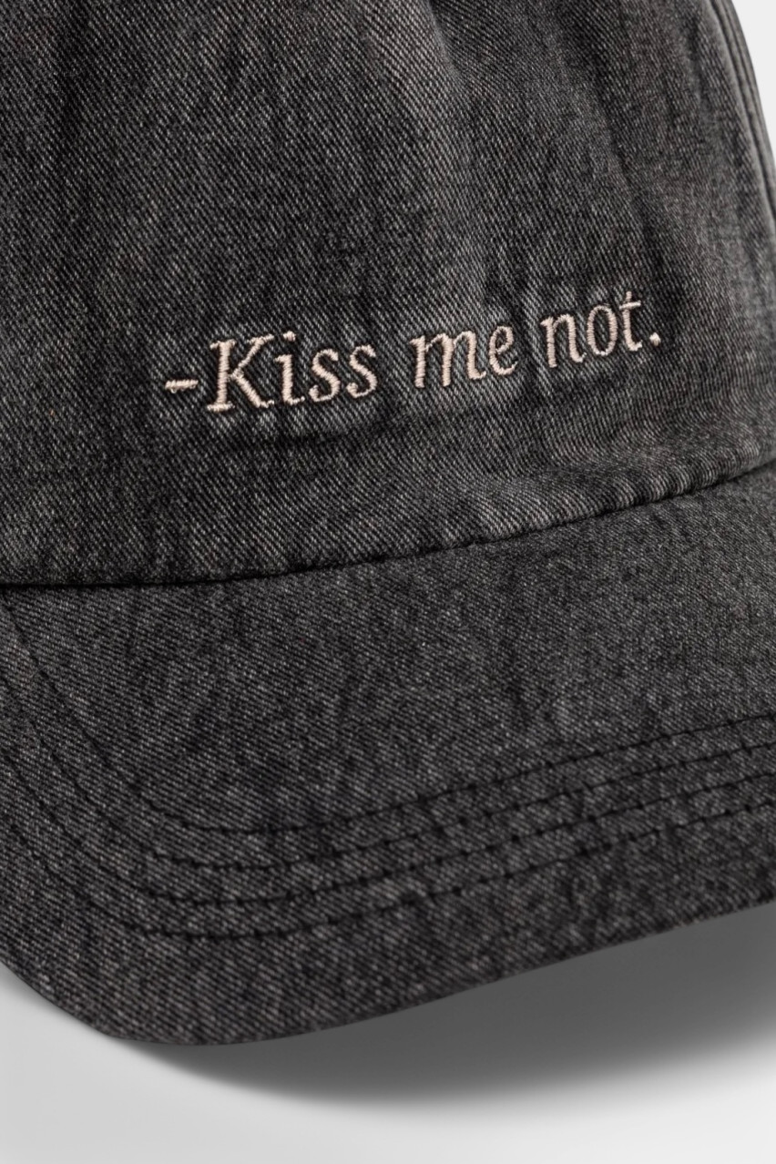 Темно-сіра кепка Cara-PE з вишитим надписом 50533420 002 HUGO