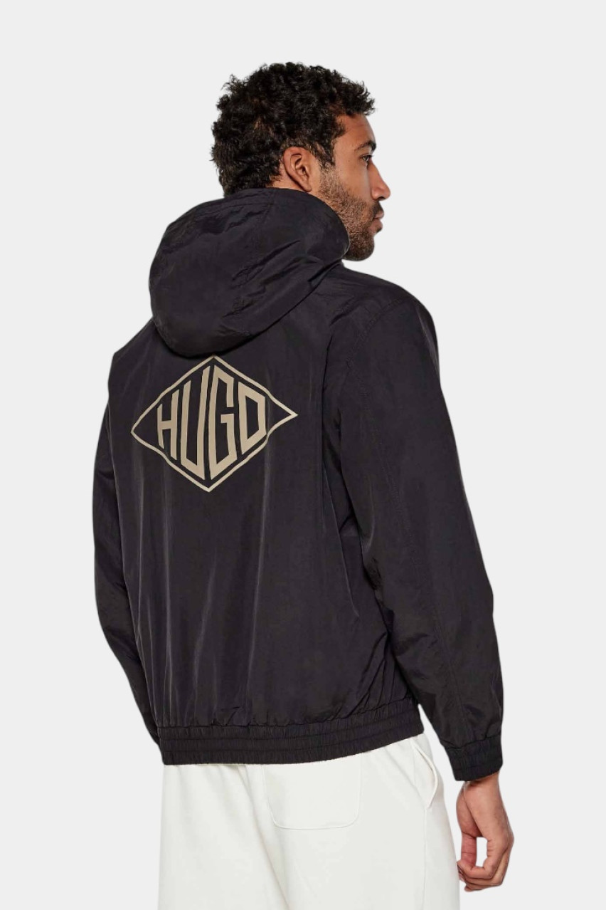 Черная ветровка Benji2521 с капюшоном 50534458 001 HUGO