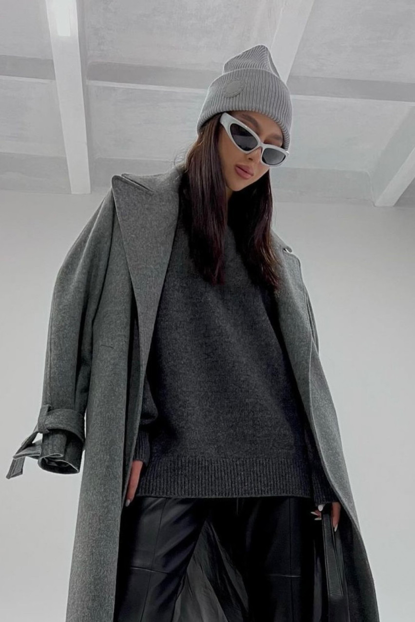 Сіра шапка з підворотом HOOPS