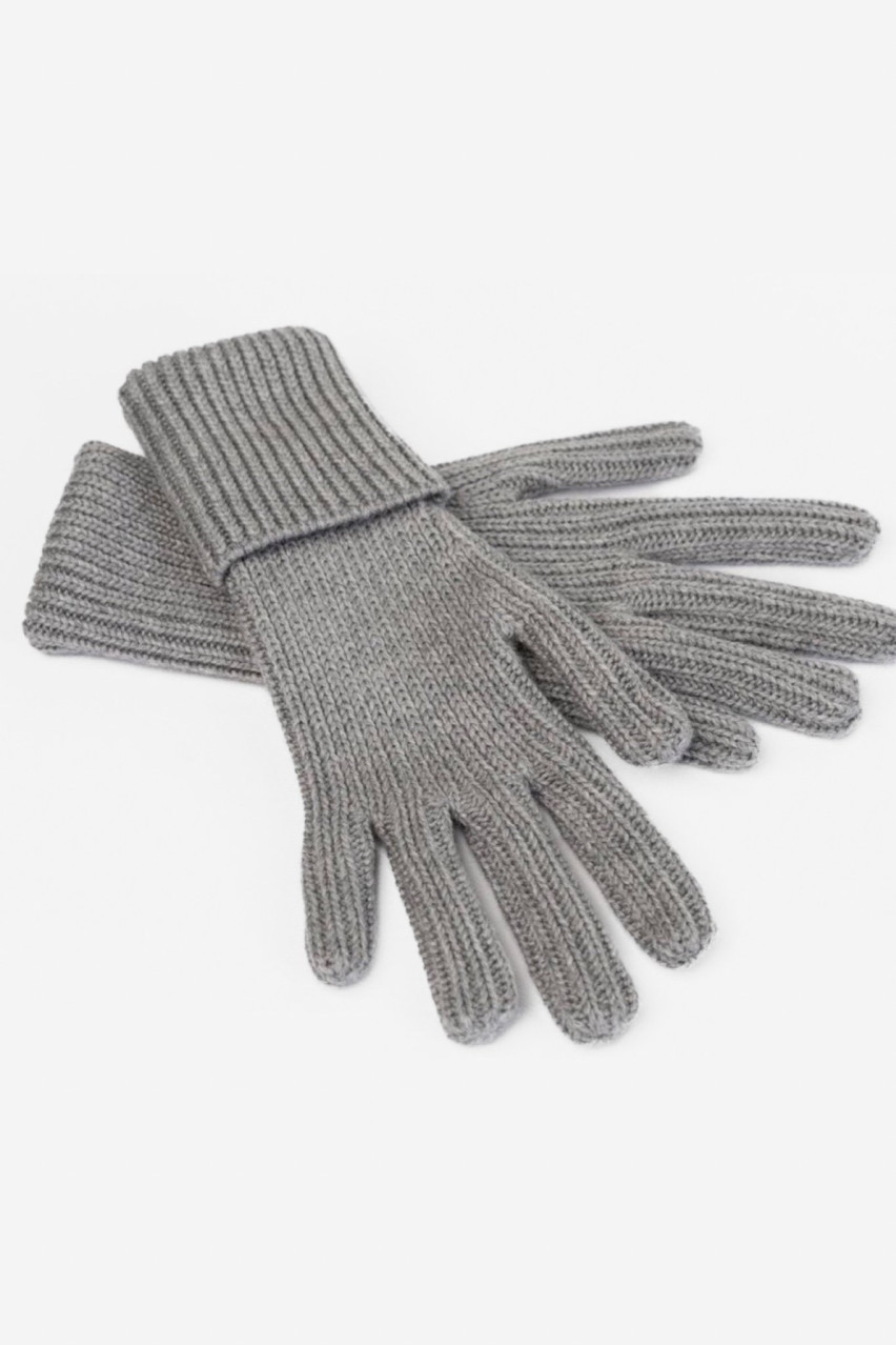 Серые варежки