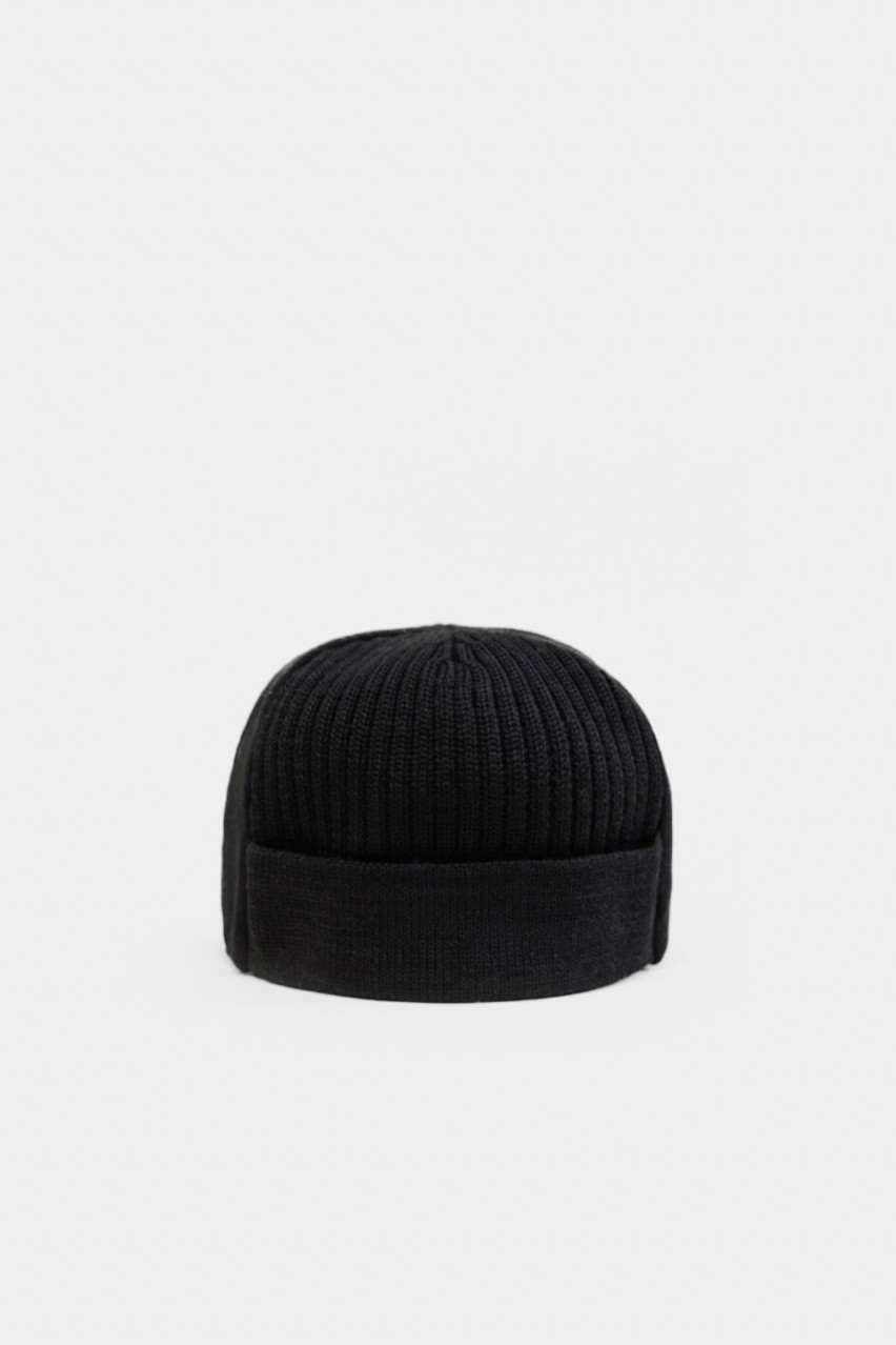 Чорна кепка з вовни мериноса HOOPS