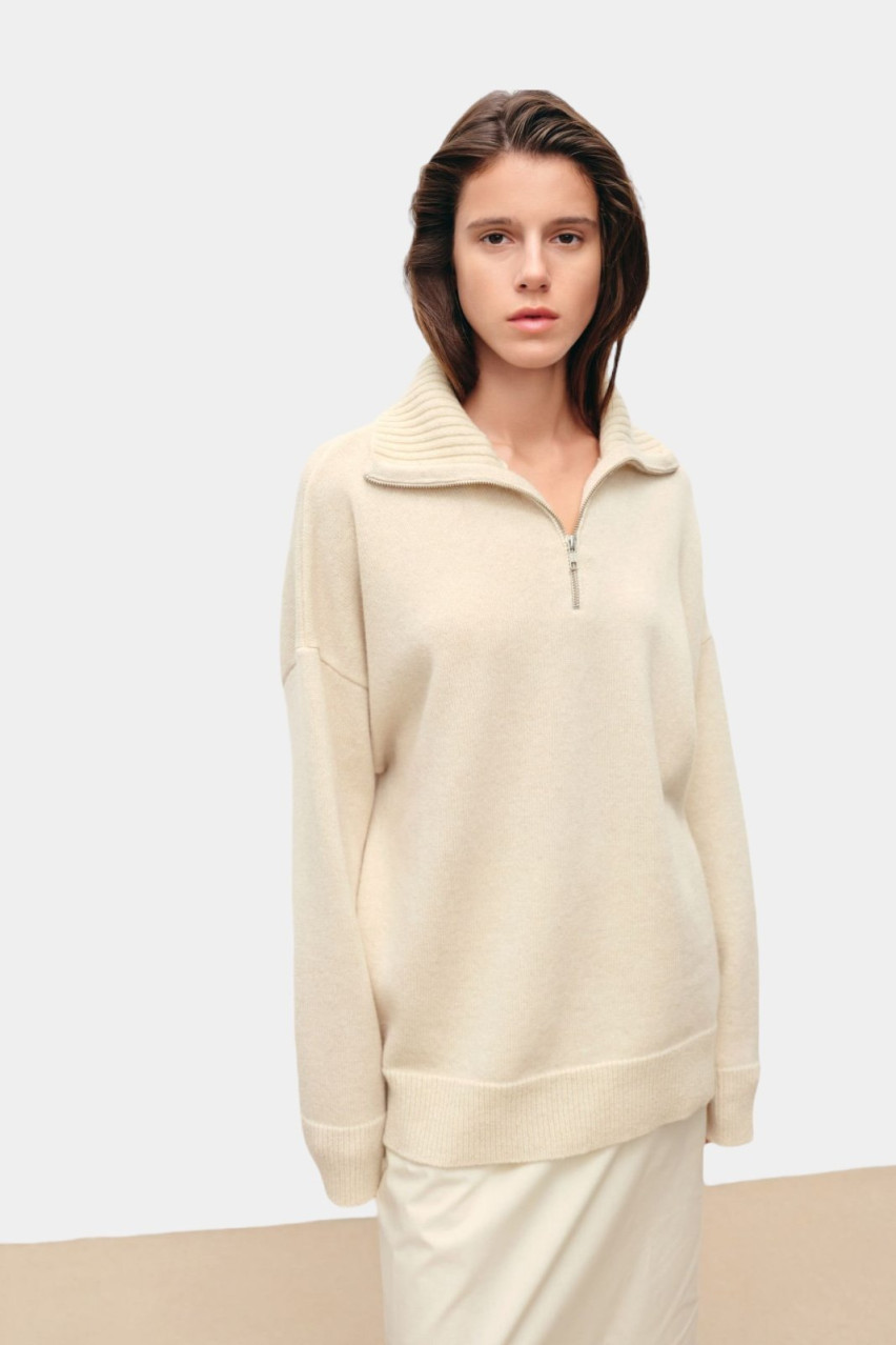 Молочне кашемірове поло на блискавці 3126501 JUL