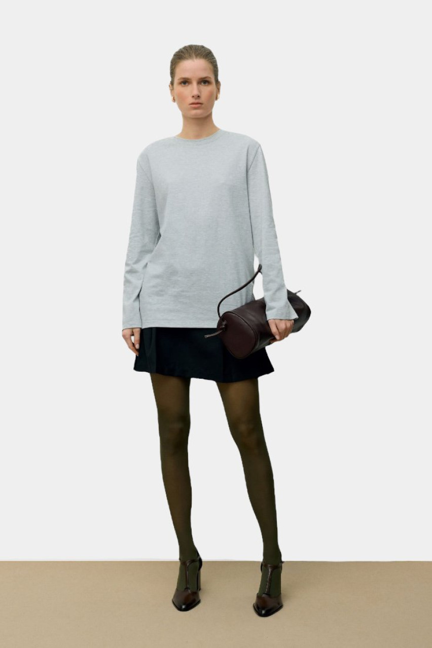 Сірий базовий лонгслів 365503 JUL