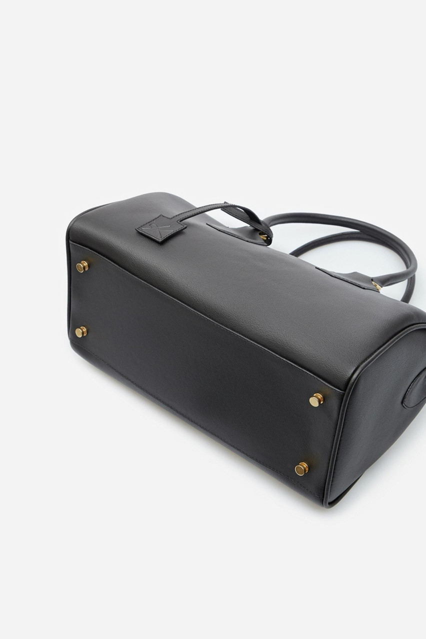 Чорна сумка Drew L Kachorovska