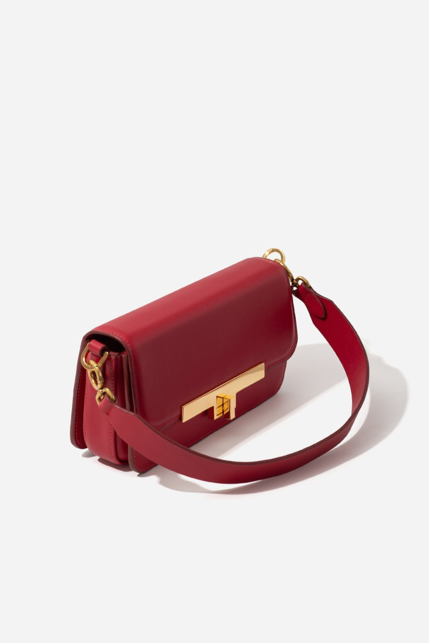 Красная сумка Harper Baguette