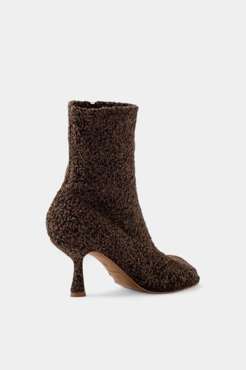 Коричневі ботільйони Blanca Zip BO8836001 Kachorovska