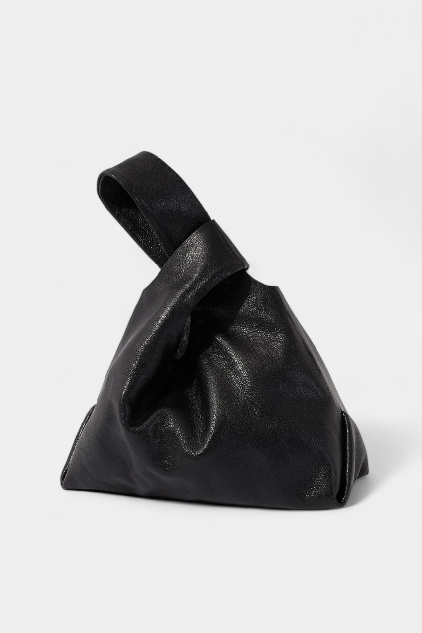 Черная сумка Pranzo Pouch L0124 Качоровская (золотая фурнитура)