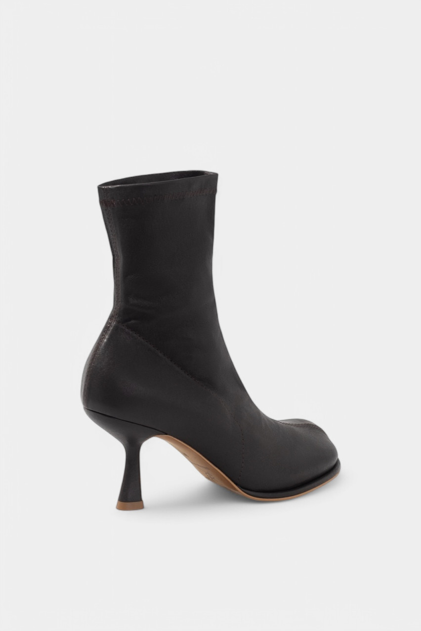 Темно-коричневые ботильоны Blanca BO7249001 L9922 Kachorovska