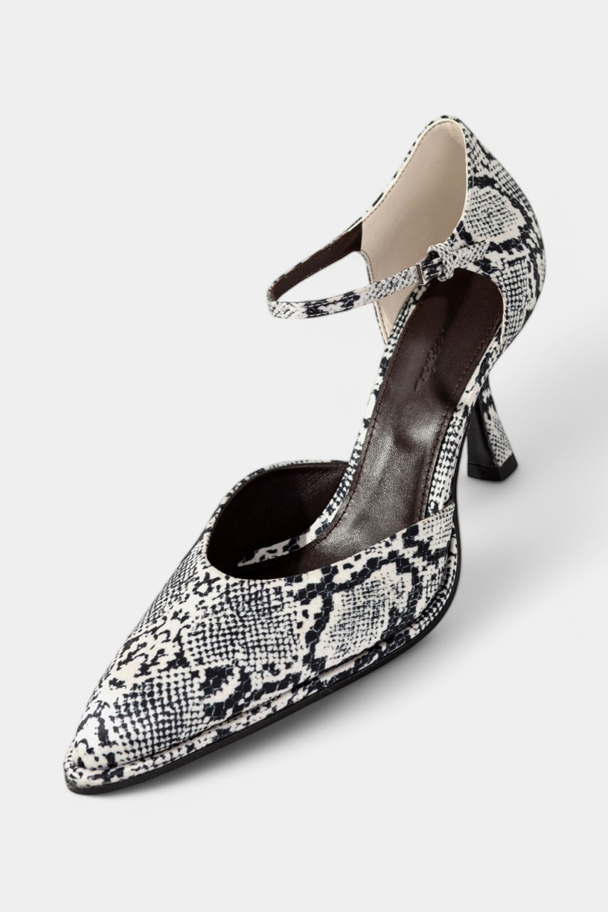 Чорно-білі туфлі Liza з принтом Р2244804005 Т0419 Kachorovska